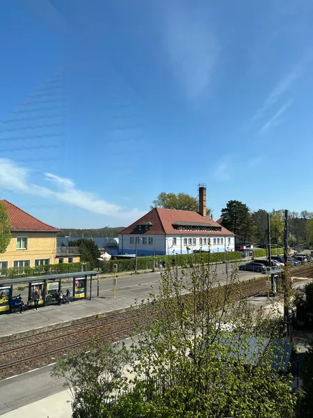 Grünau: 2 Zimmer in einer WG mit Blick aufs Wasser — photo 1